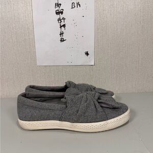 Sugar Womens 10M Sneakers Gonzo Knot Gray‎ Memory Foam Slip On Synthetic